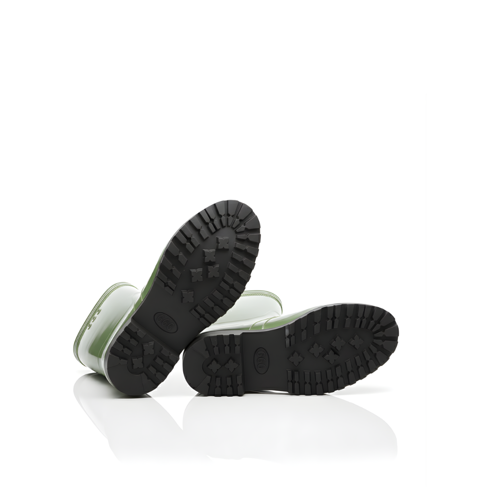 Sepatu Boot Karet Warna Hijau Anti Air & Anti Slip – Tinggi 25 cm, Kuat, Lentur & Nyaman Dipakai