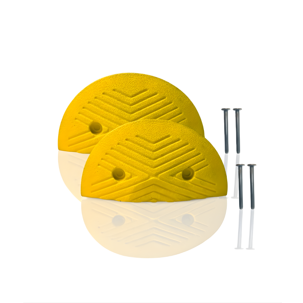 2 Ujung Polisi Tidur SSBO 4×18×35 cm – Warna Kuning + 4 Baut Pemasangan, Anti Slip & Mudah Dipasang